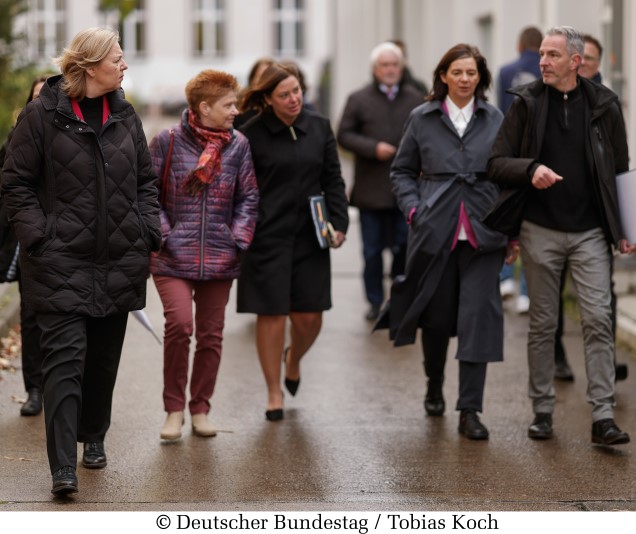 Besuch des Bundestagspräsidiums beim Campus für Demokratie in Lichtenberg; Foto: DBT Bilddatenbank; Tobias Koch